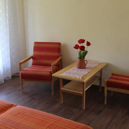 Apartment Siraly Apartman